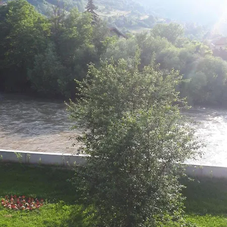 Villa Bosnia *